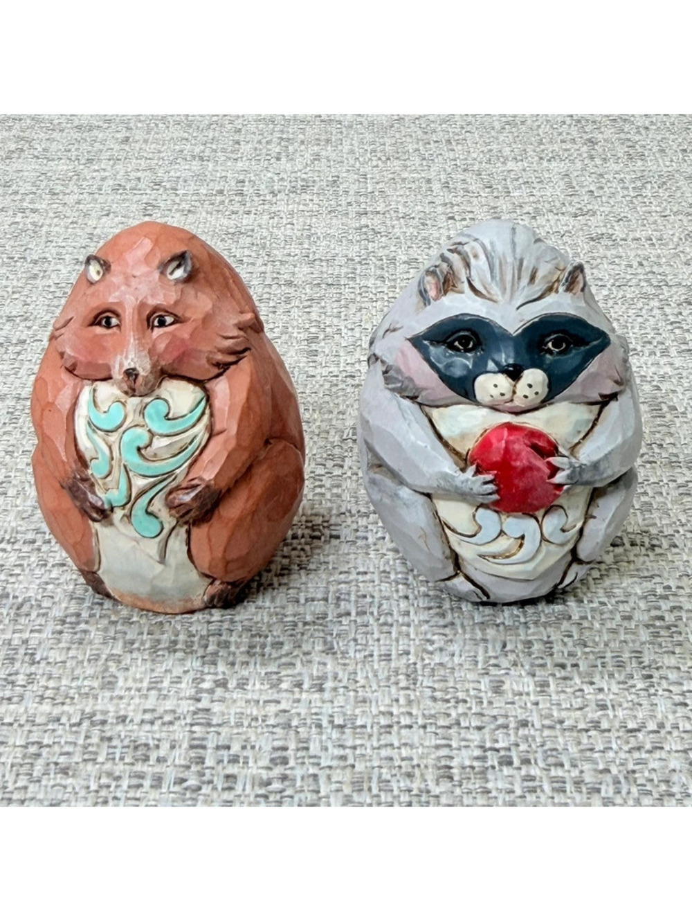 Jim Shore Heartwood Creek Fox Raccoon Heart Egg Figurines Woodland Set of 2